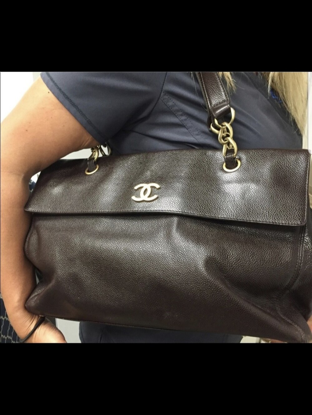 Chanel Handbag - Picture 9 of 14